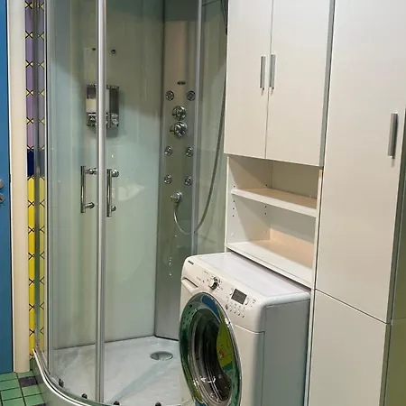 Europa Apartment *